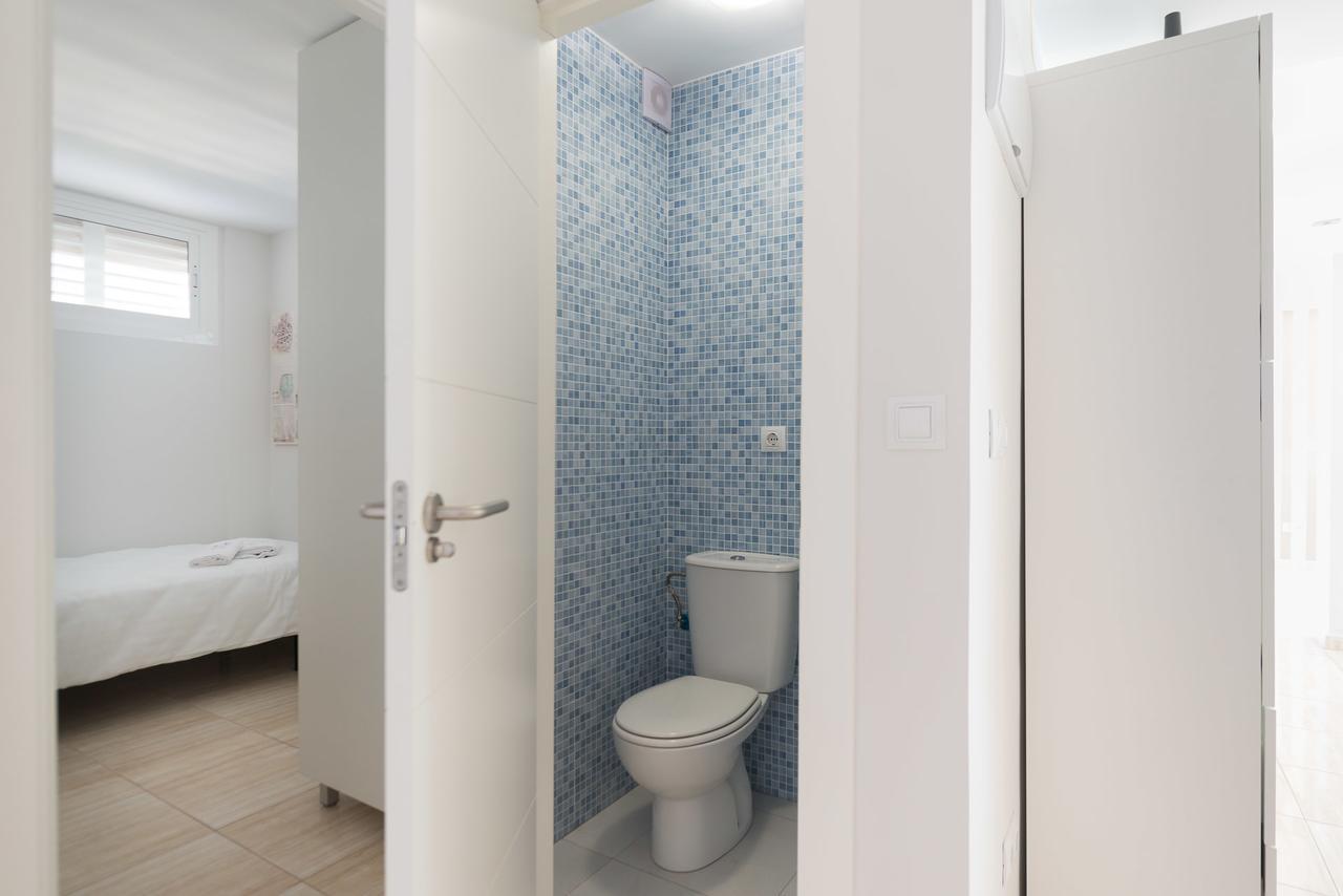 Apartamentos Marta Playa Аликанте Екстериор снимка