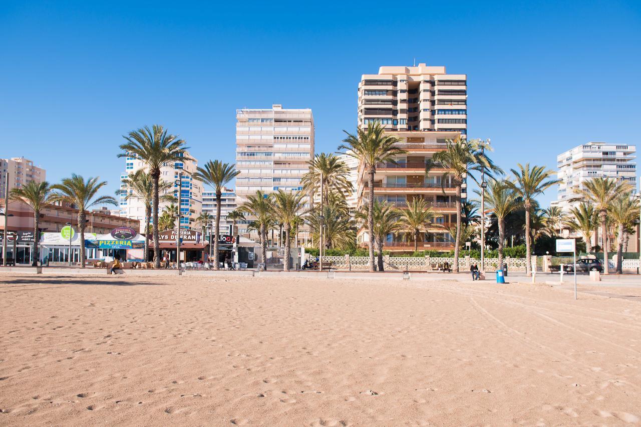 Apartamentos Marta Playa Аликанте Екстериор снимка