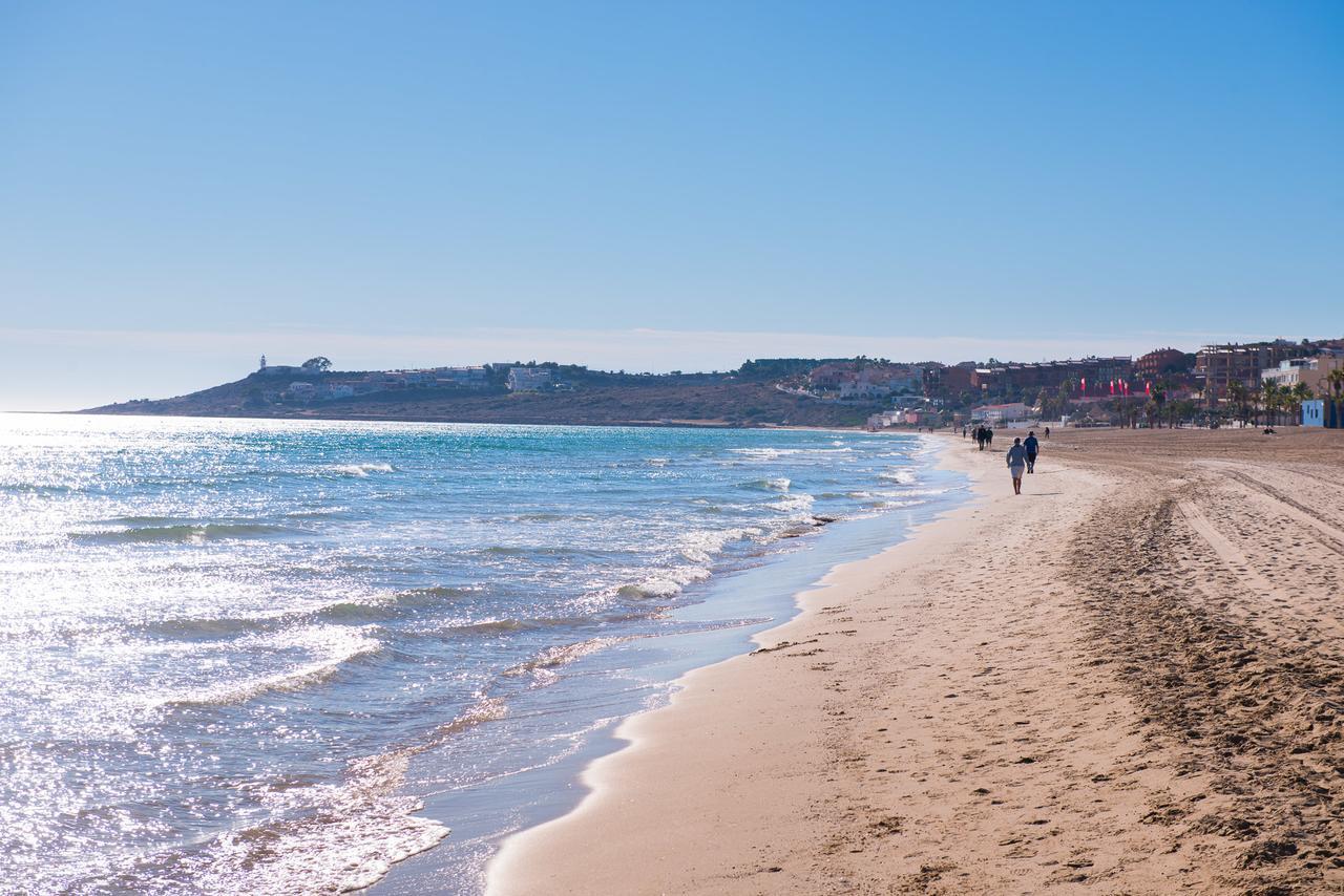 Apartamentos Marta Playa Аликанте Екстериор снимка
